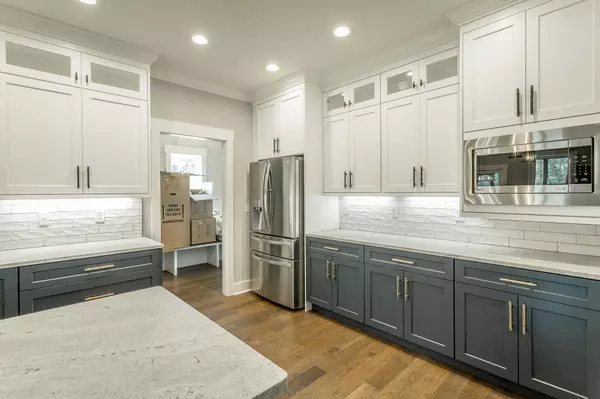 Soddy Daisy, TN 37379,12031 Mare CT