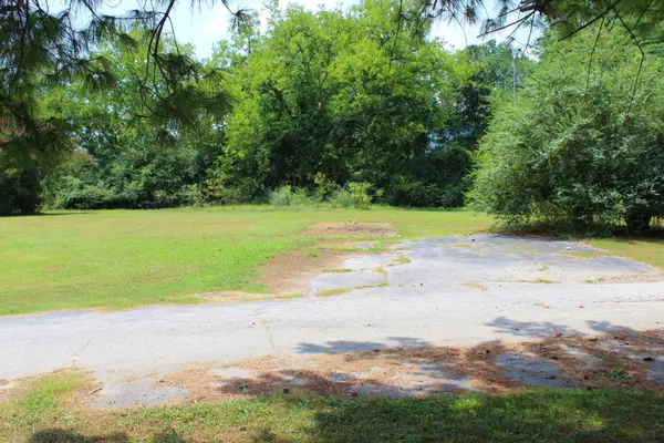 Jasper, TN 37347,839 Main ST