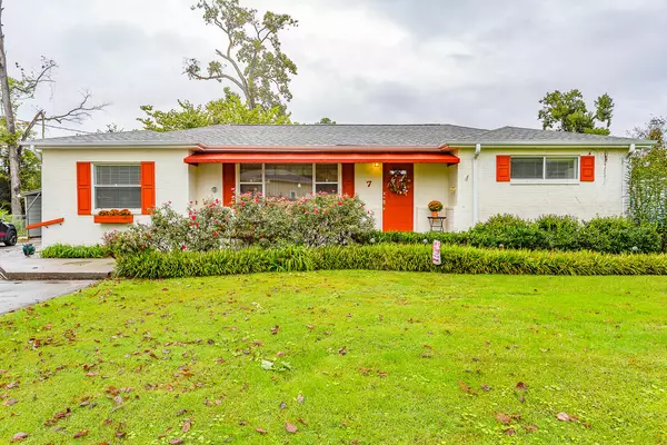 7 Walker AVE, Fort Oglethorpe, GA 30742