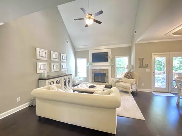 Cartersville, GA 30121,22 Treemont DR