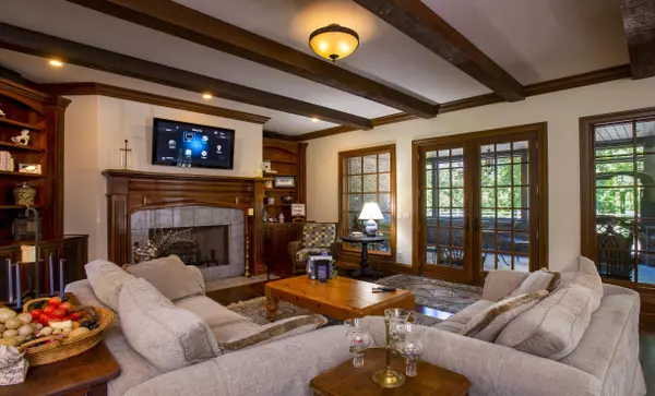 Signal Mountain, TN 37377,4405 Hawk Ridge CT