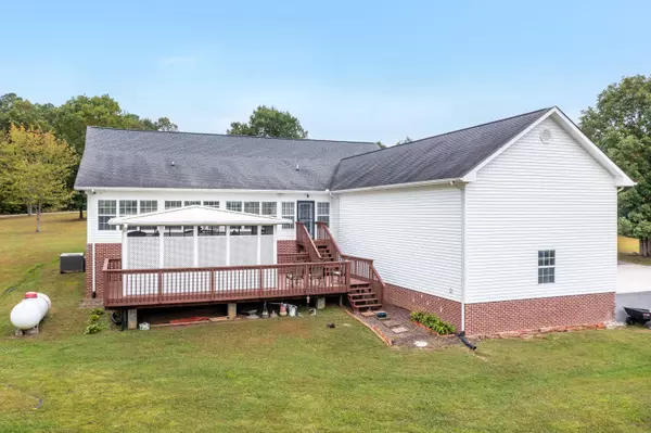 Soddy Daisy, TN 37379,1349 Henson Gap RD