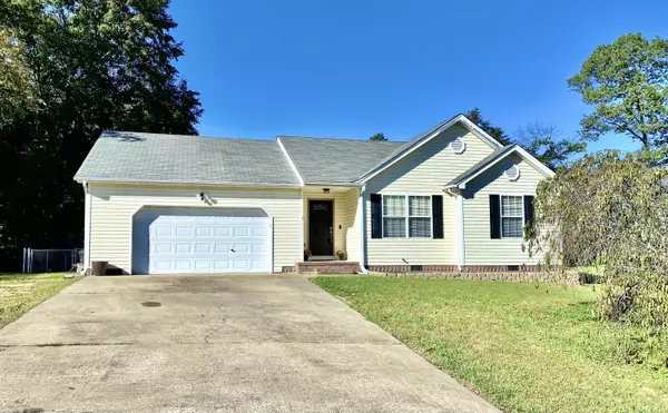 1104 Lightning DR, Soddy Daisy, TN 37379