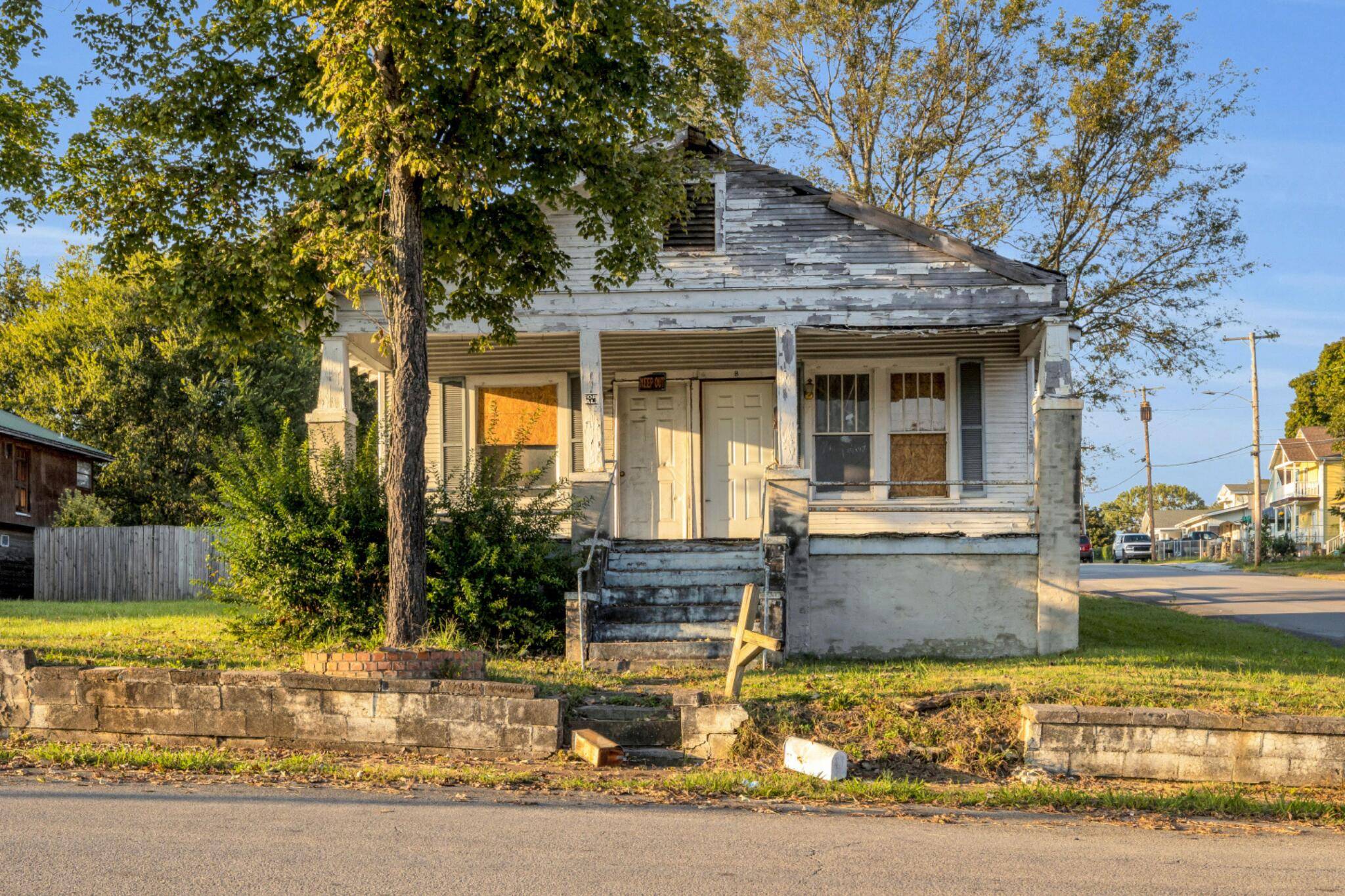 102 Gordon AVE, Rossville, GA 30741