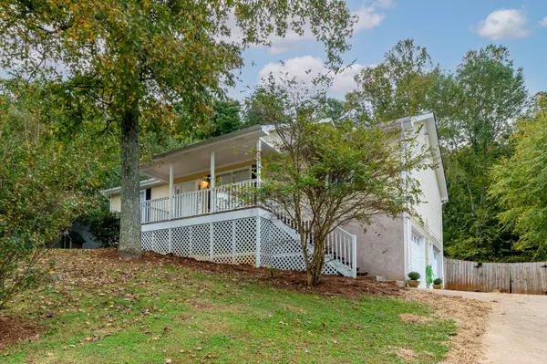 Ooltewah, TN 37363,9839 Robinson Farm RD