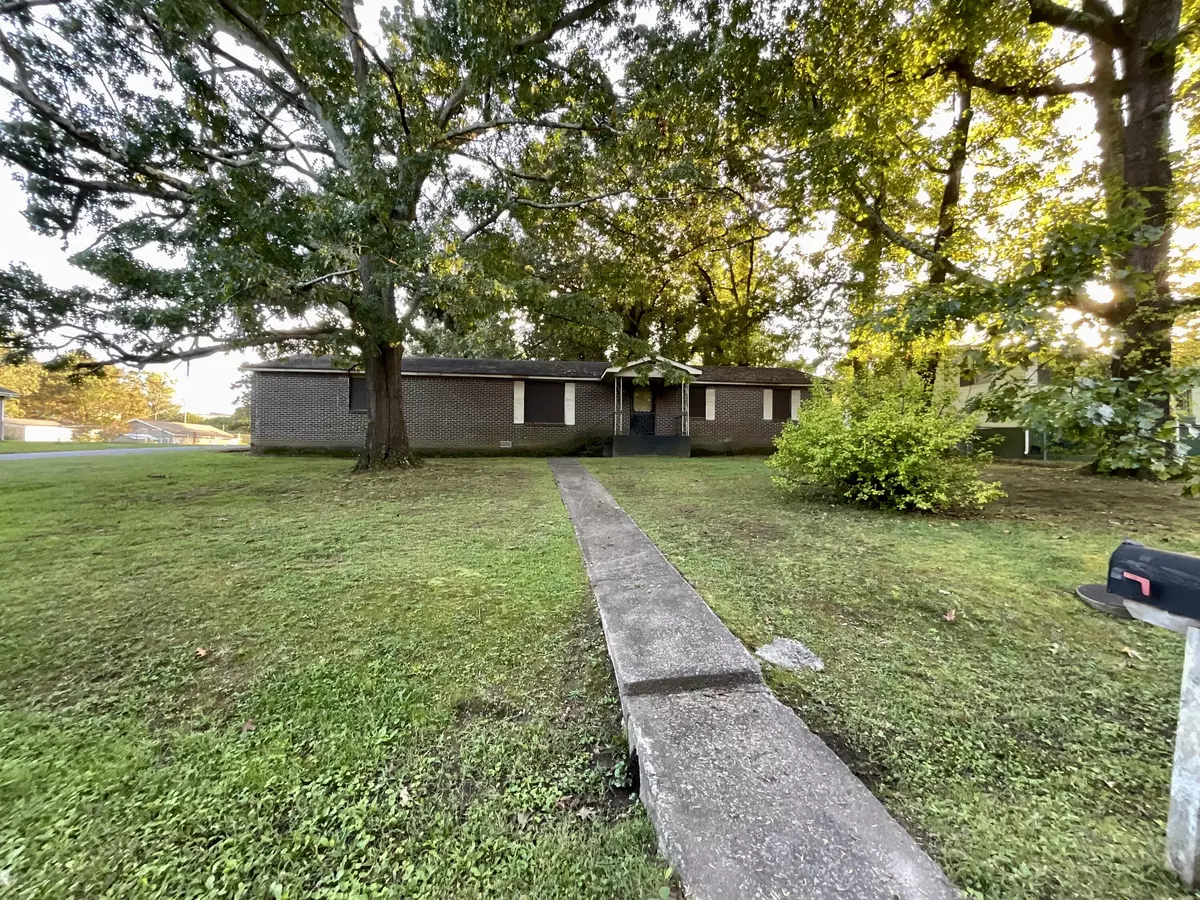 Chattanooga, TN 37421,6318 Atlanta AVE