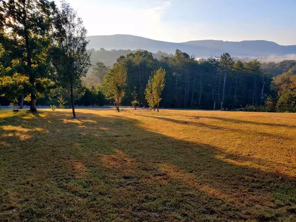 Dunlap, TN 37327,2 Highland Dr