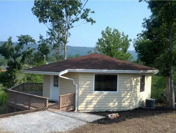 Trenton, GA 30752,70 Cedar Breeze DR