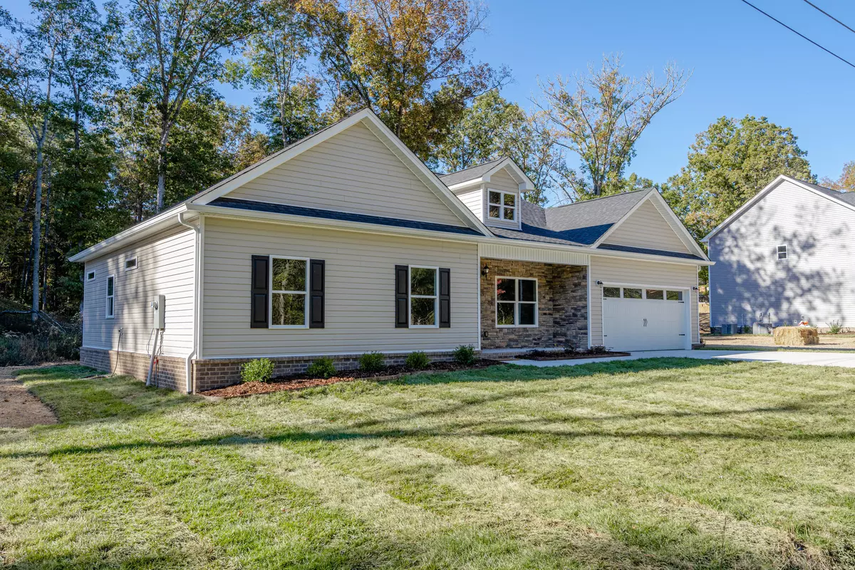 Georgetown, TN 37336,7588 Grasshopper RD