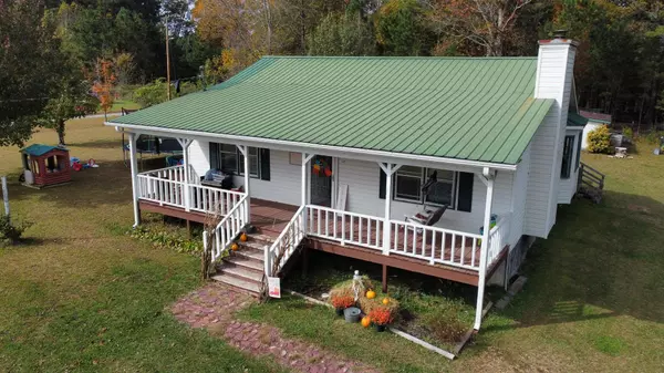 1171 Dogtown RD, Coalmont, TN 37313