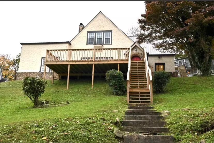 58 Ridge RD, Chattanooga, TN 37411