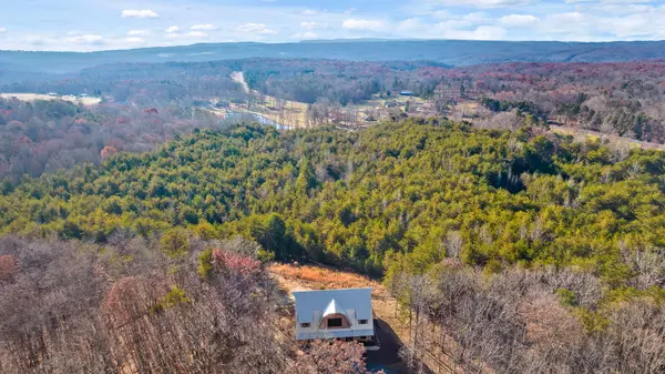Rising Fawn, GA 30738,130 Stewart LN