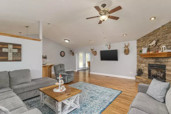 Whitwell, TN 37397,4240 Old Dunlap RD