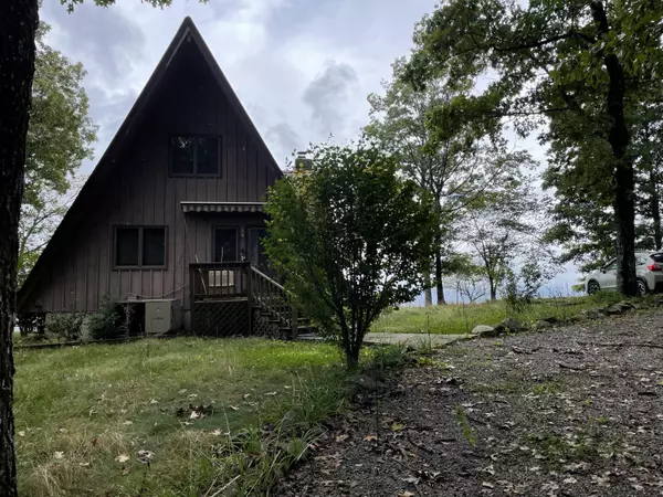 Pikeville, TN 37367,336 Blackburn RD