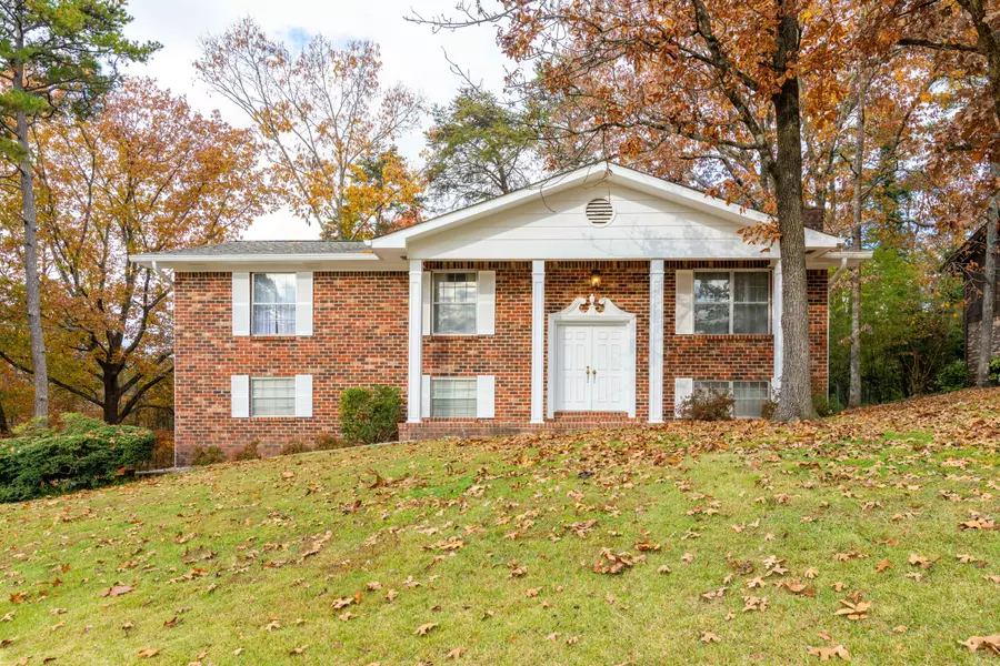 419 Shannon DR, Hixson, TN 37343