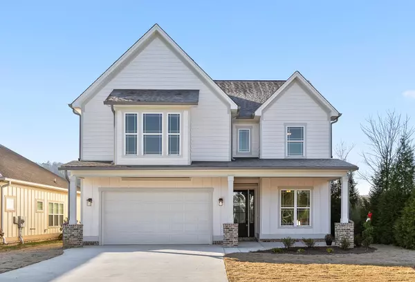 302 Maple Grove LN, Apison, TN 37302