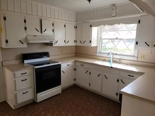 Fort Payne, AL 35967,307 35th ST