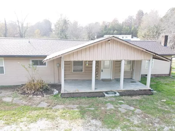 Ringgold, GA 30736,4632 Highway 41