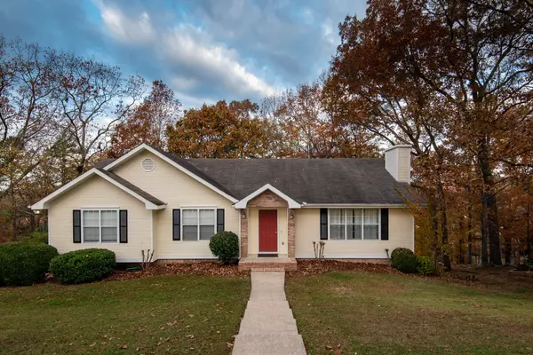 2475 Allegheny DR, Chattanooga, TN 37421