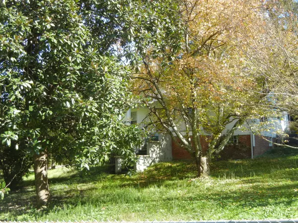 Rossville, GA 30741,440 Oak ST