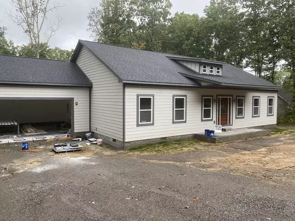 Sequatchie, TN 37374,5185 Sequatchie Mountain RD