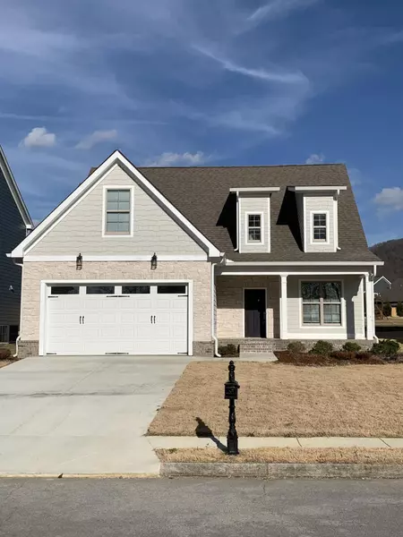 8995 Silver Maple DR, Ooltewah, TN 37363