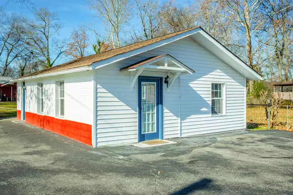 Rossville, GA 30741,413 Page RD
