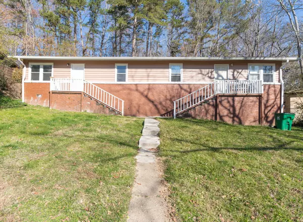 305 Chambers ST, Rossville, GA 30741