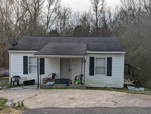 185 Orchard AVE, Rossville, GA 30741