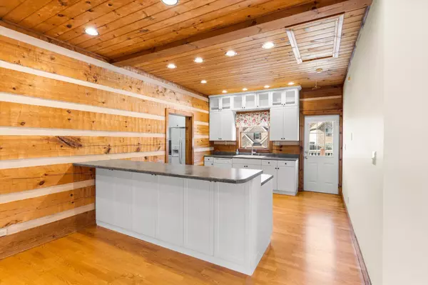 Knoxville, TN 37922,803 Freels LN