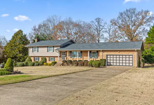 Hixson, TN 37343,121 Valleybrook CIR