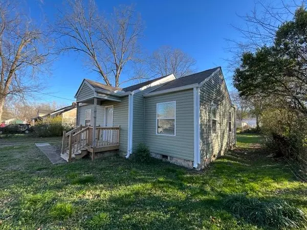 Rossville, GA 30741,1106 Lee Ave.