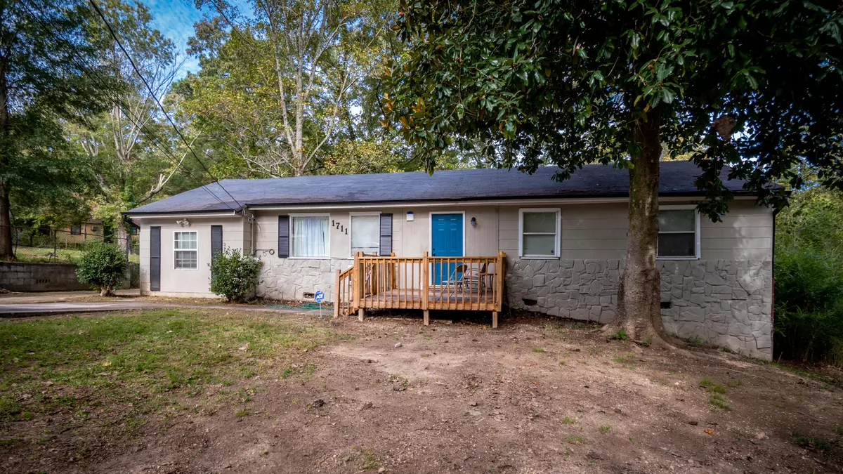 Chattanooga, TN 37406,1711 La Hugh DR