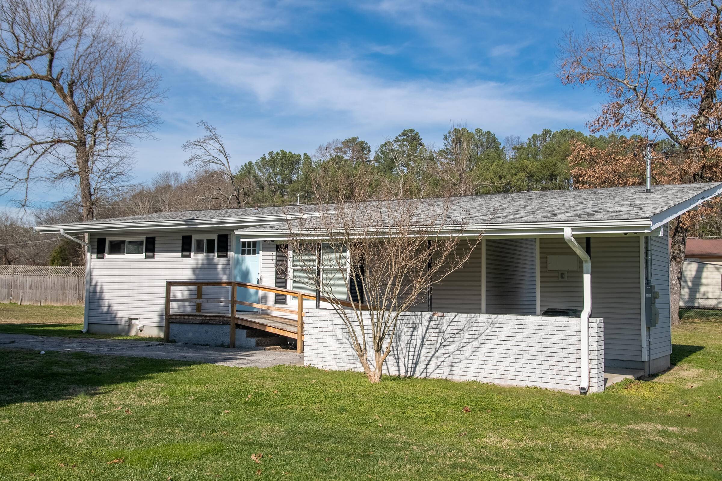 1329 Highland WAY, Hixson, TN 37343