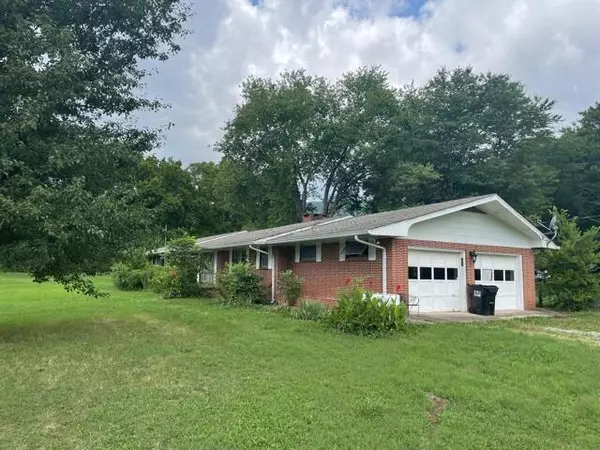 Dunlap, TN 37327,1711 Elm ST