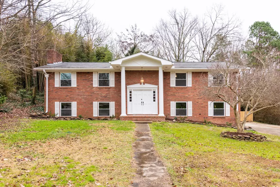 3631 Glen Oaks DR, Chattanooga, TN 37412