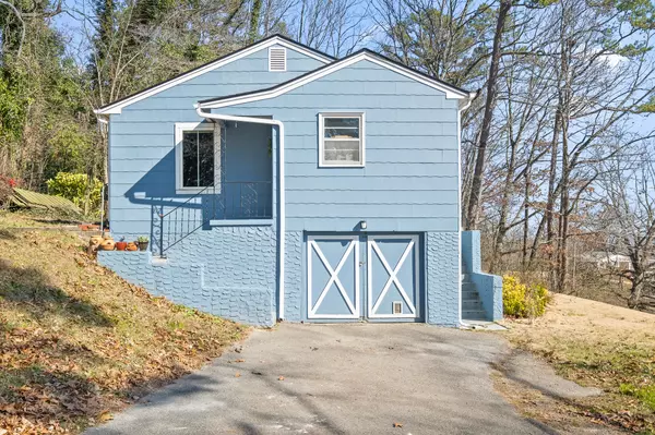Rossville, GA 30741,233 Longview DR