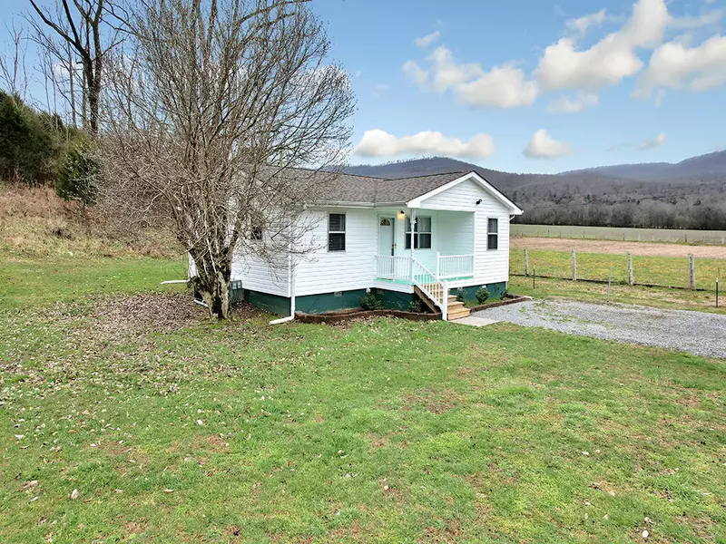 7363 Sweetens Cove RD, South Pittsburg, TN 37380