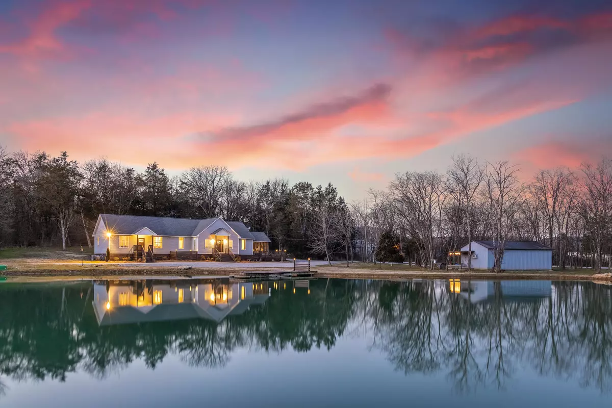 Trenton, GA 30752,215 Morgan RD