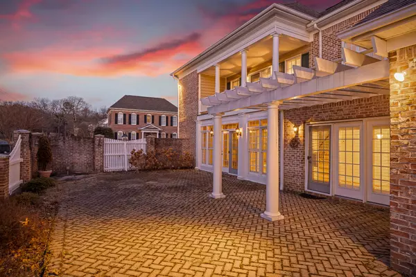 Signal Mountain, TN 37377,1 Oliver CT
