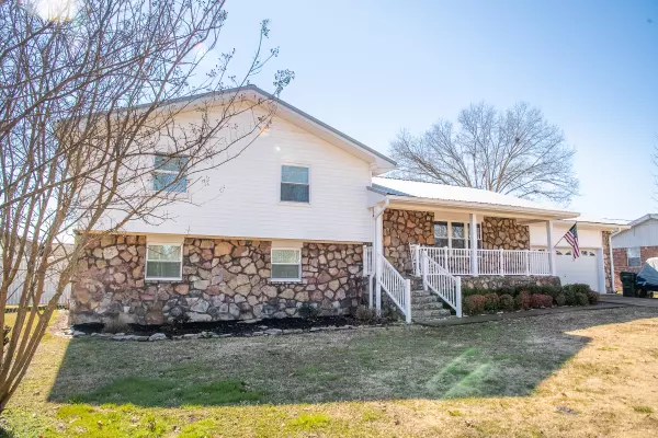 268 Rocky Ford RD, Rossville, GA 30741