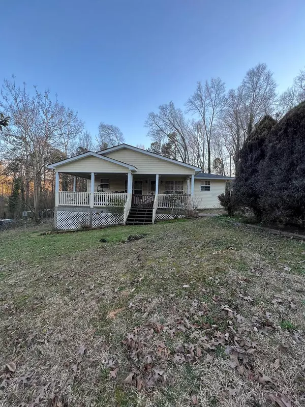 629 Mccharles ST, Dalton, GA 30720