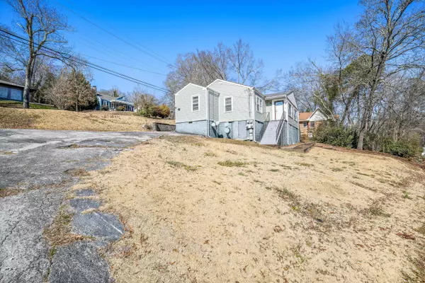 3211 Pinewood AVE, Chattanooga, TN 37411