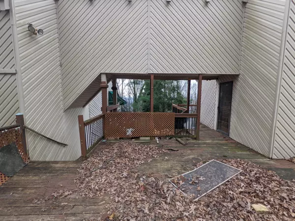 Signal Mountain, TN 37377,1326 Sunset DR