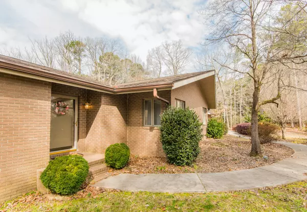 Cohutta, GA 30710,952 Blue Gill RD