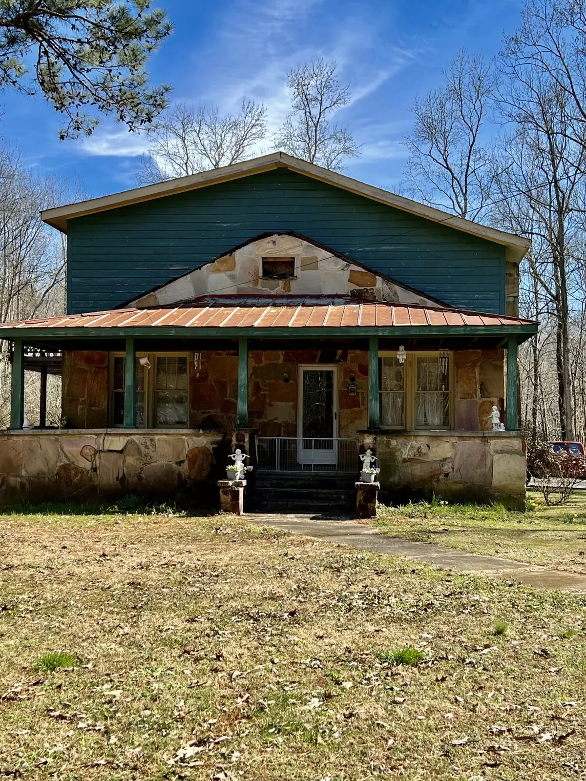 Whitwell, TN 37397,4592 Griffith HWY