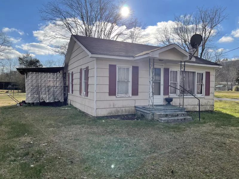 357 Burnett ST, Graysville, TN 37338