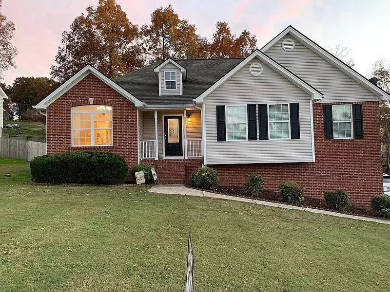 451 Fieldstone DR, Ringgold, GA 30736