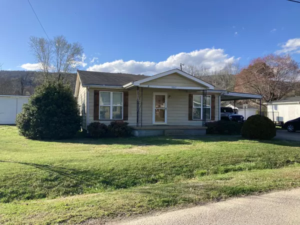 9847 Walnut ST, Soddy Daisy, TN 37379