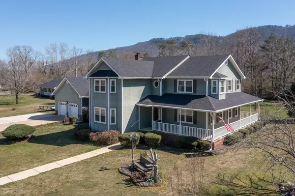 494 Canyon Park DR, Trenton, GA 30752